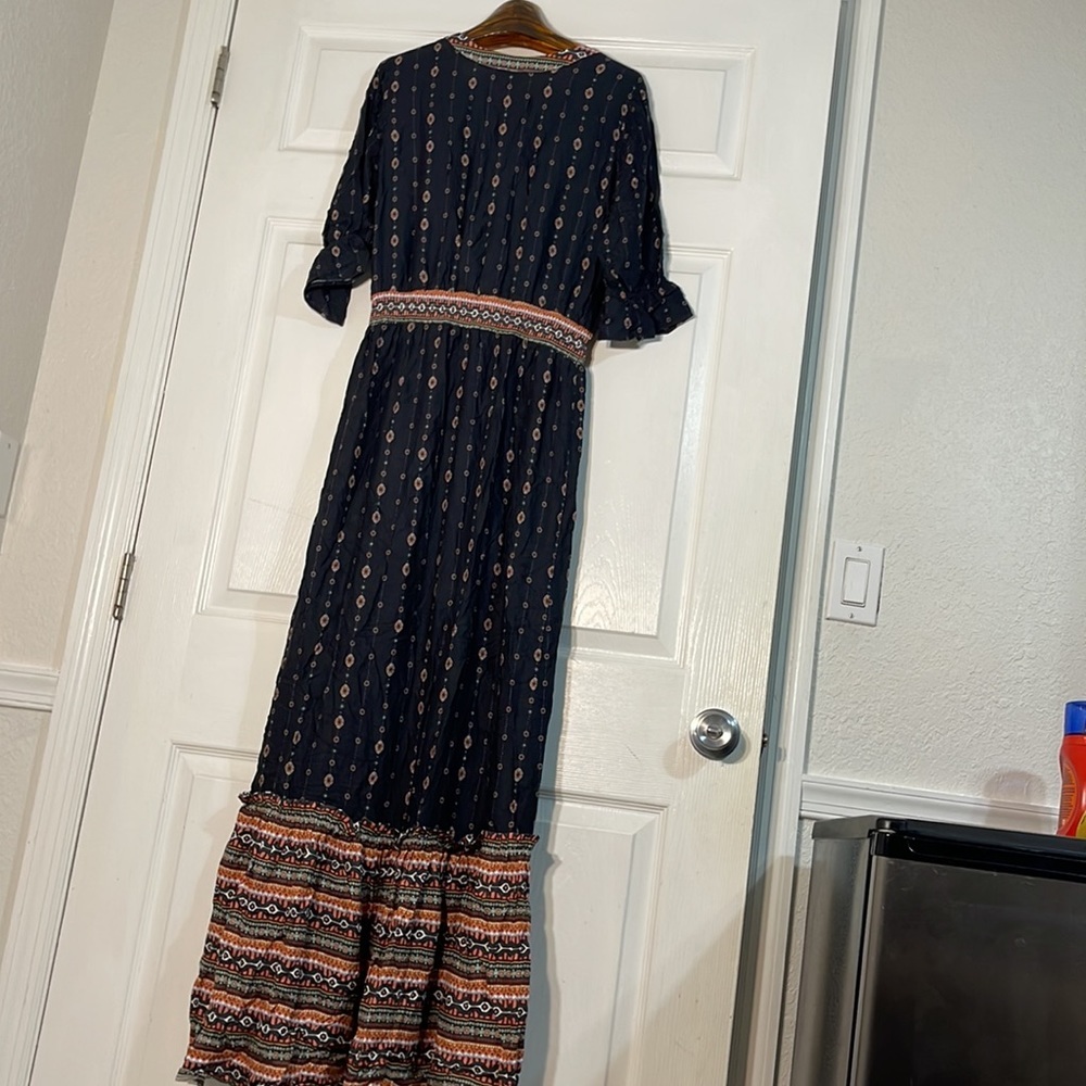 NWT FARM RIO MAXI DRESS - Picture 5 of 10